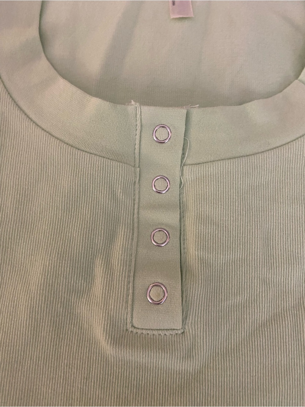 NWT INTIMATELY FREE PEOPLE LONG SLEEVE RIBBED HENLEY GREEN SHIRT SIZE M/L - Picture 6 of 8